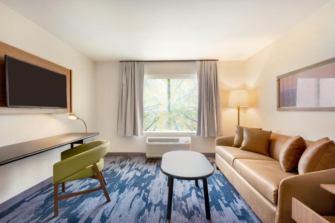 Fairfield Inn & Suites By Marriott Boulder Лонгмонт Экстерьер фото