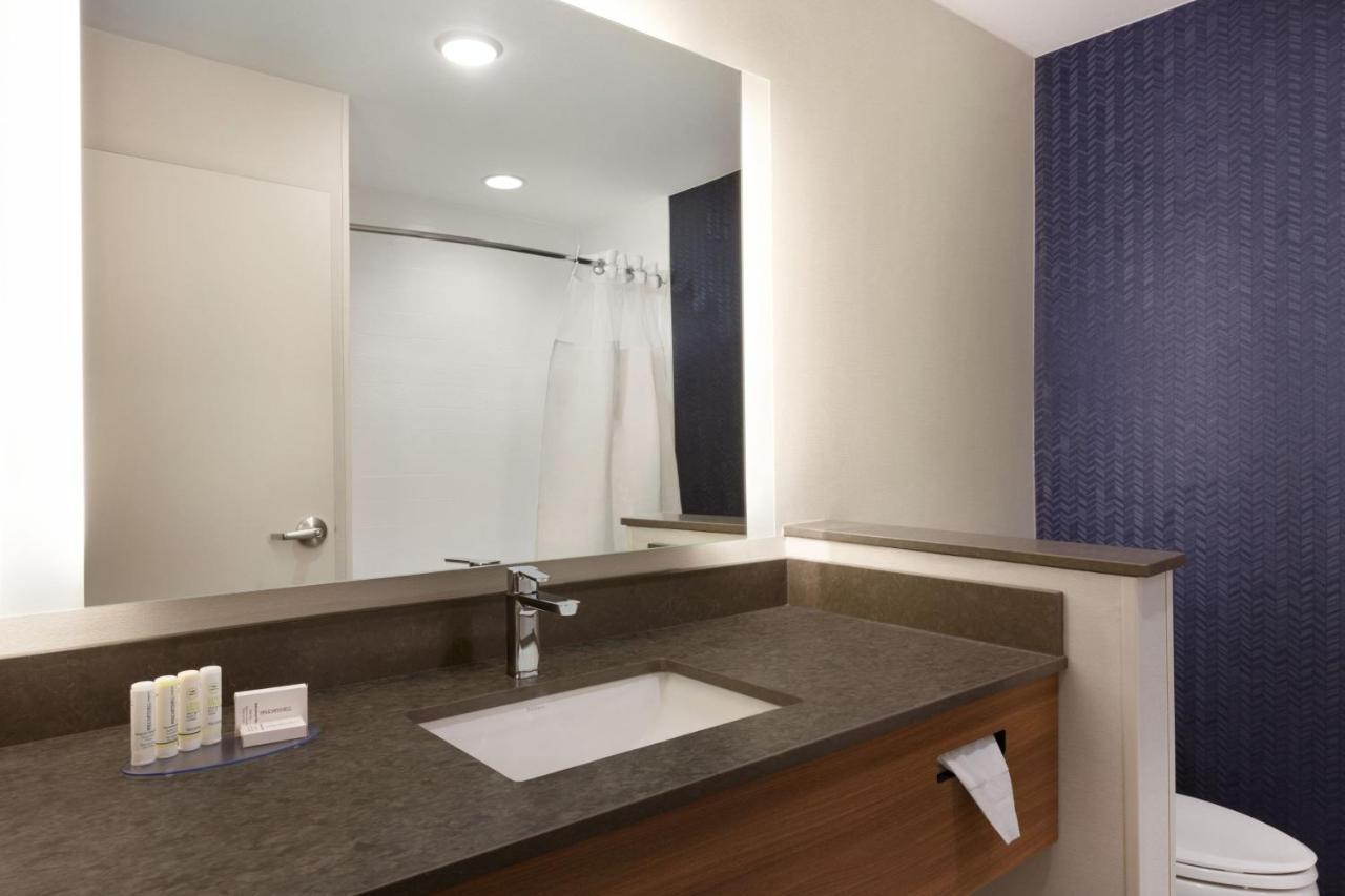 Fairfield Inn & Suites By Marriott Boulder Лонгмонт Экстерьер фото