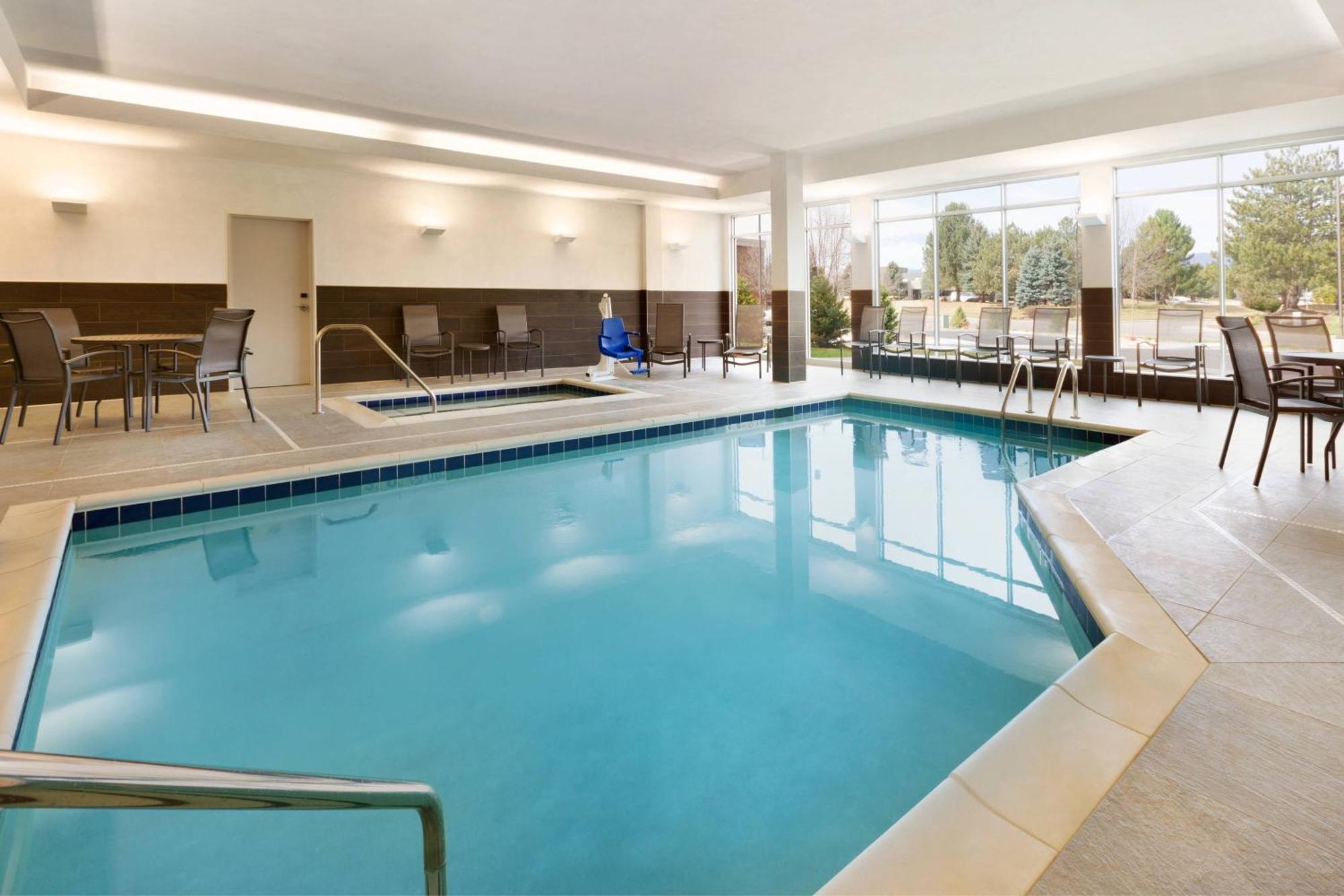 Fairfield Inn & Suites By Marriott Boulder Лонгмонт Экстерьер фото
